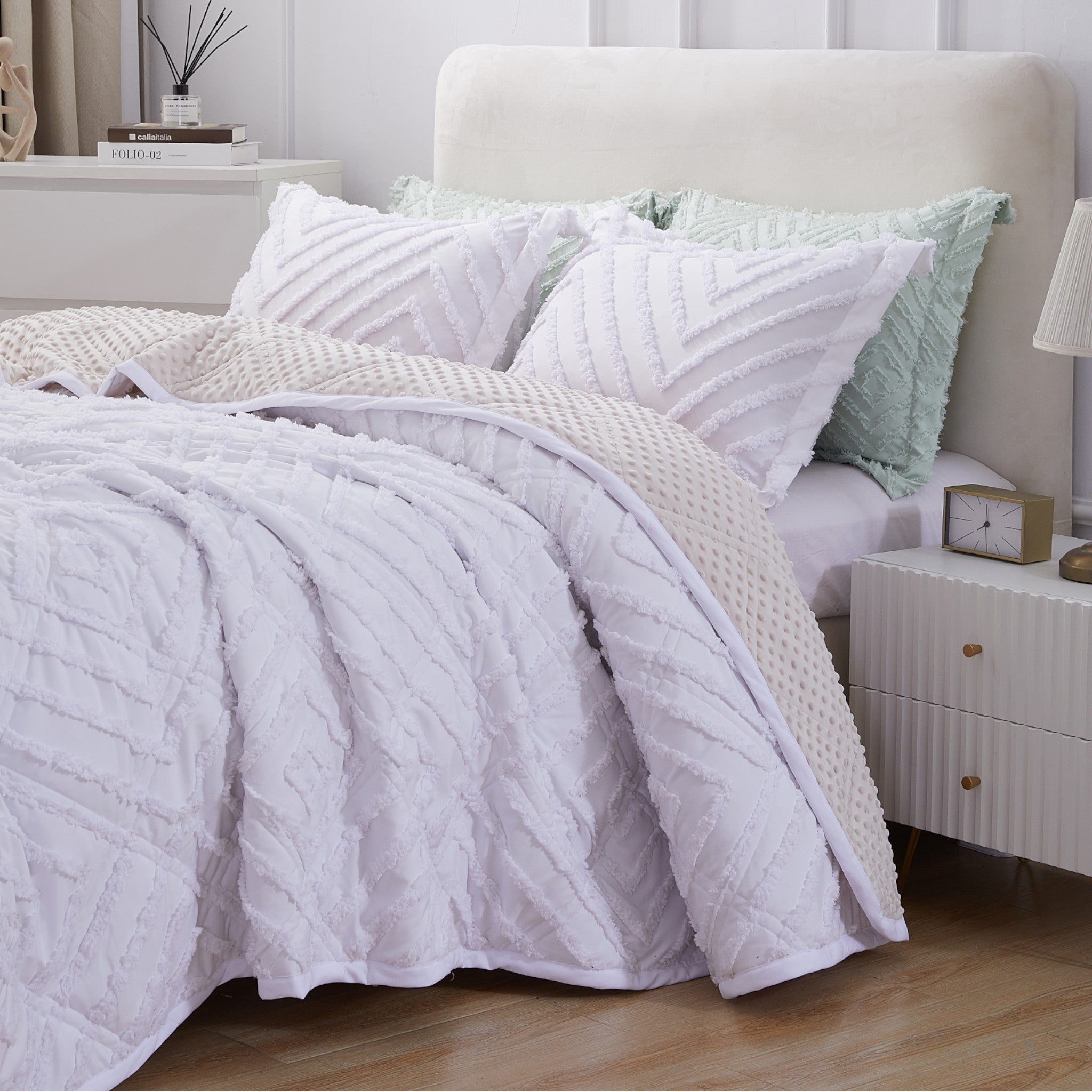 MyTickie All-season Comforter (Colour Collection)