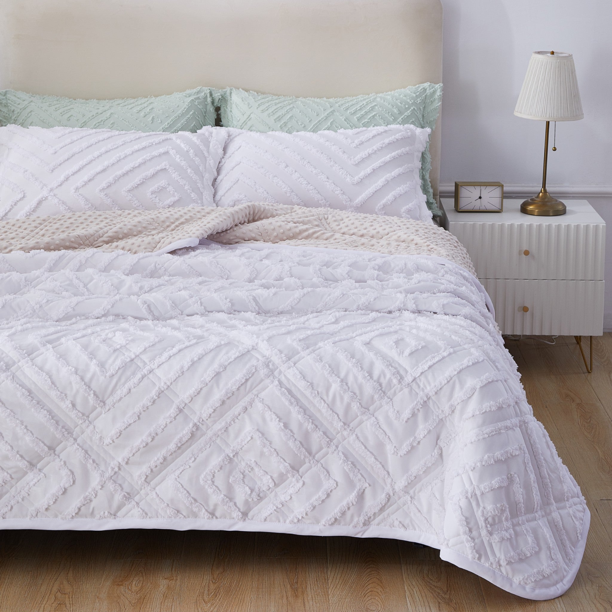 MyTickie All-season Comforter (Colour Collection)