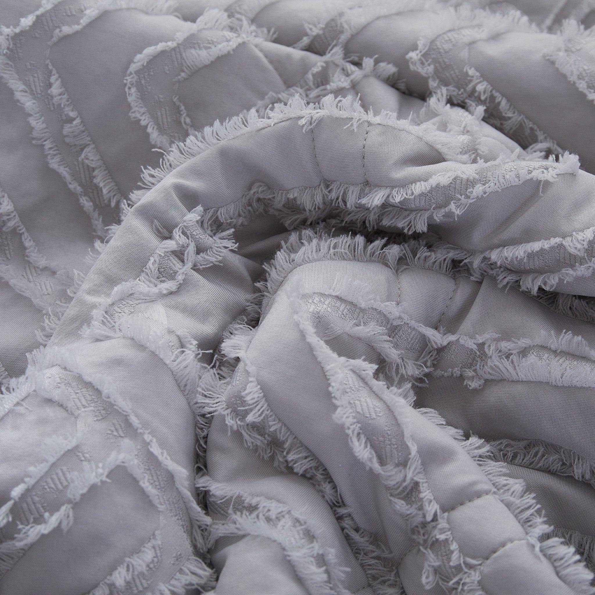 Mytickie Ice Grey & White Comforter
