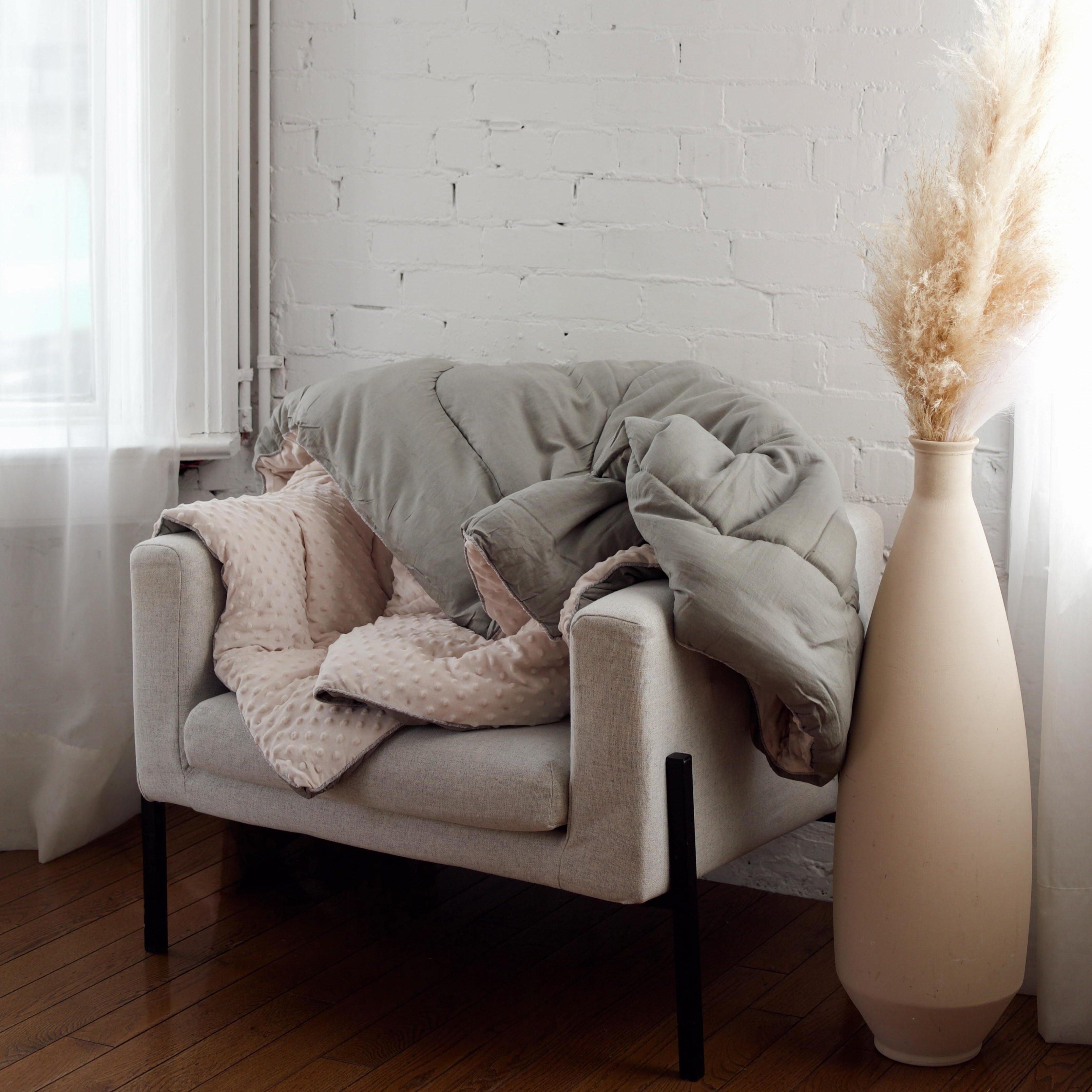 Cuddle Cloud XL Throw Blanket