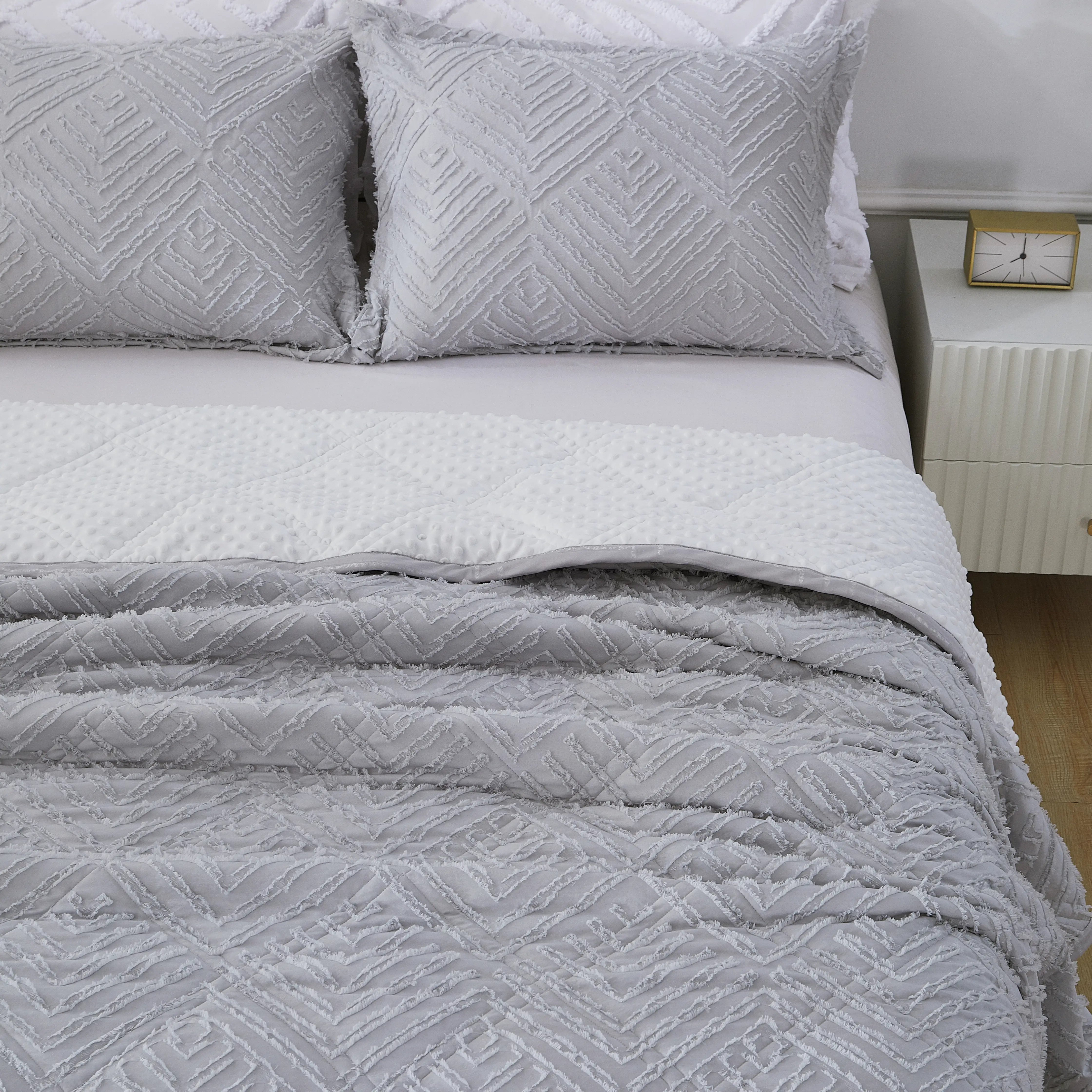 Mytickie Ice Grey Pillow Shams (Set of 2)