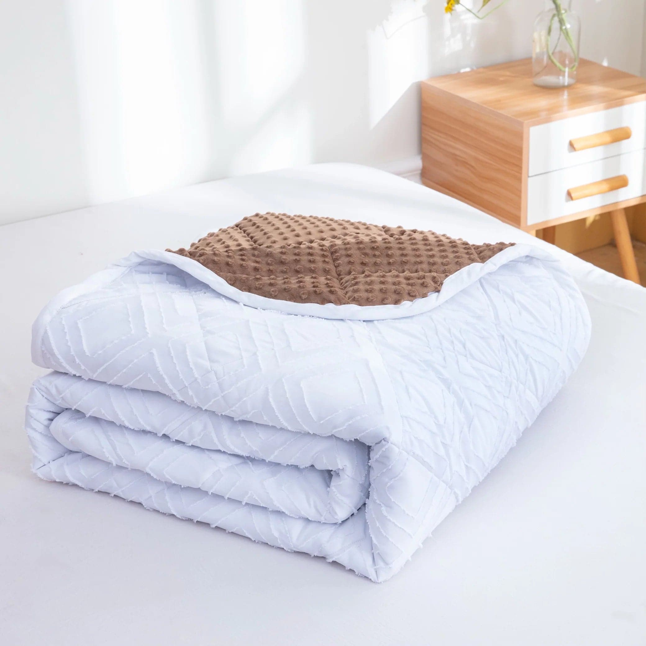 MyTickie White Mocha Throw Blanket (60x44”)