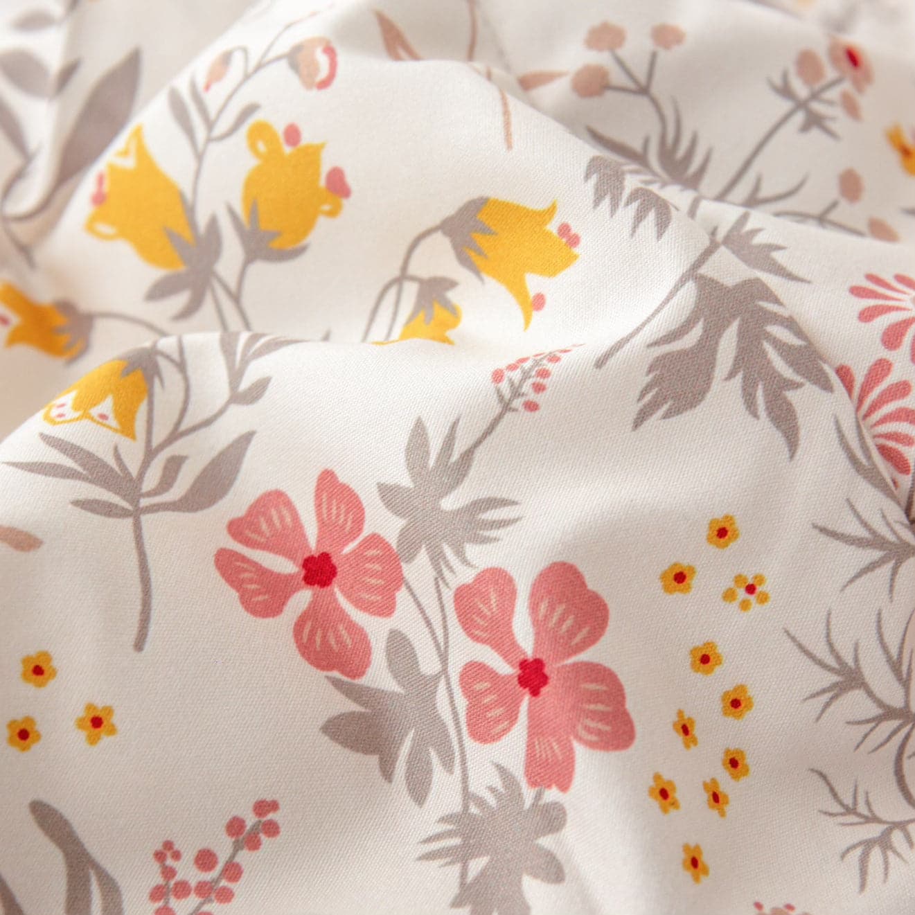 Sweet Blossoms Comforter