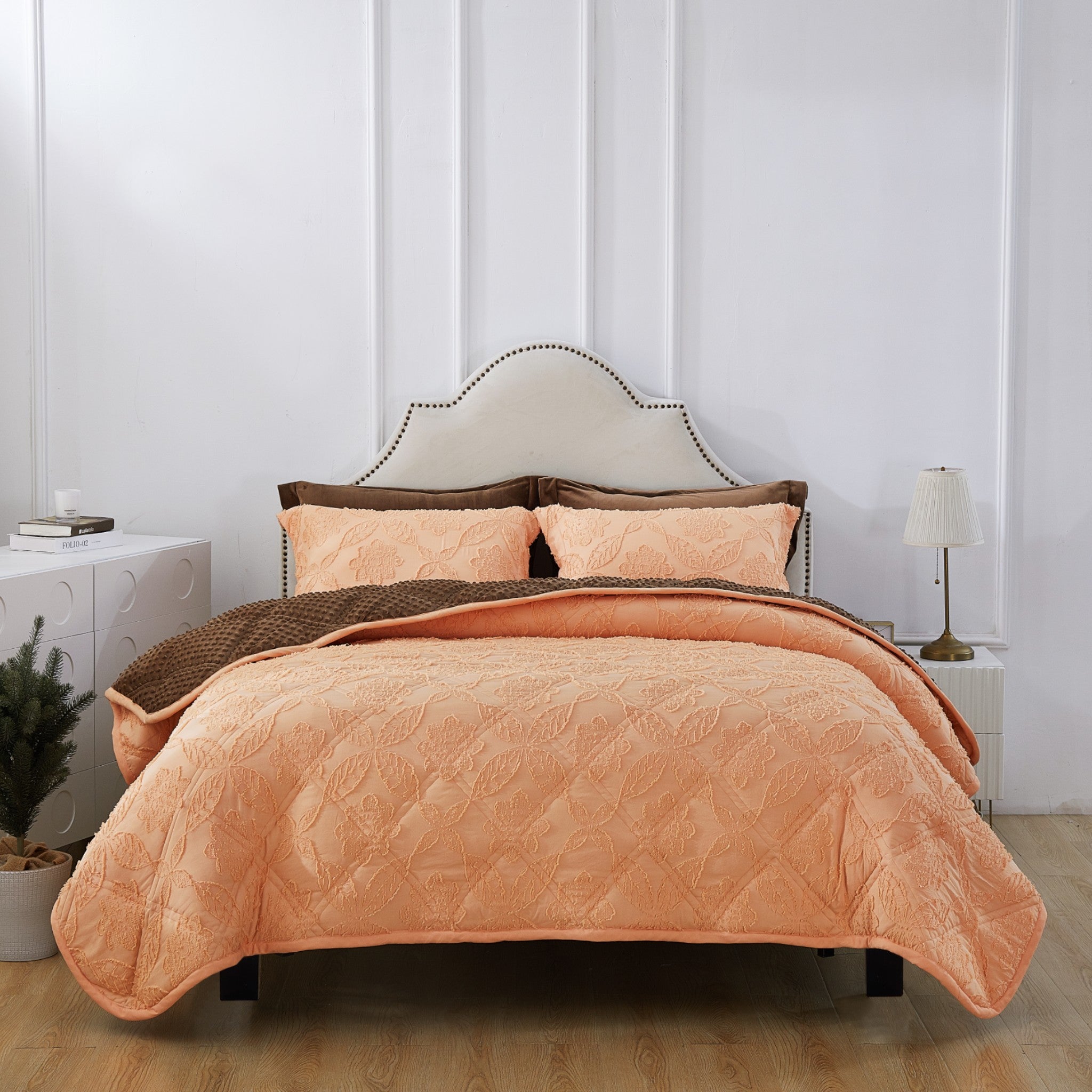 Mytickie Orange & Mocha Brown Comforter