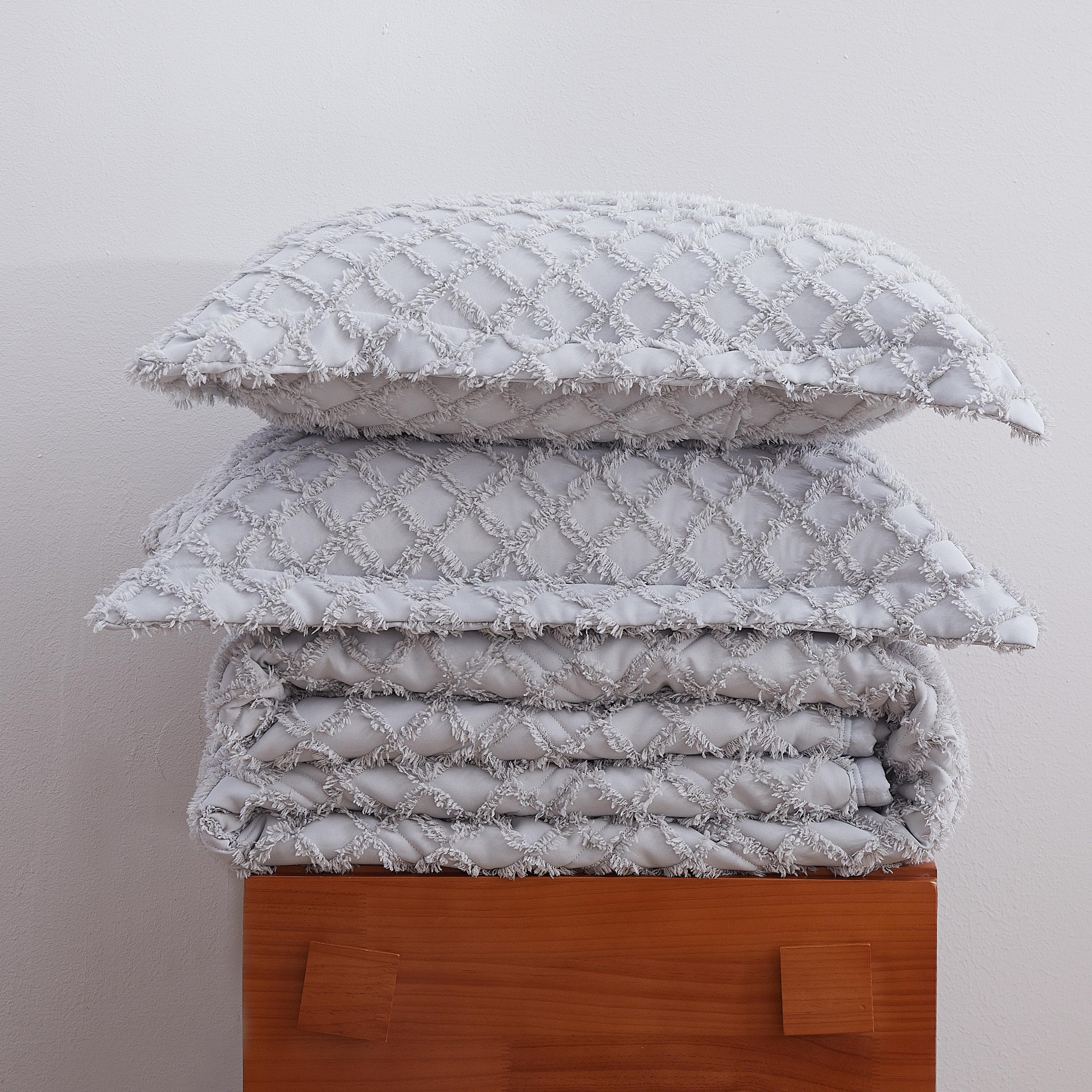 MyTickie All-season Comforter Set (Chenille Collection)