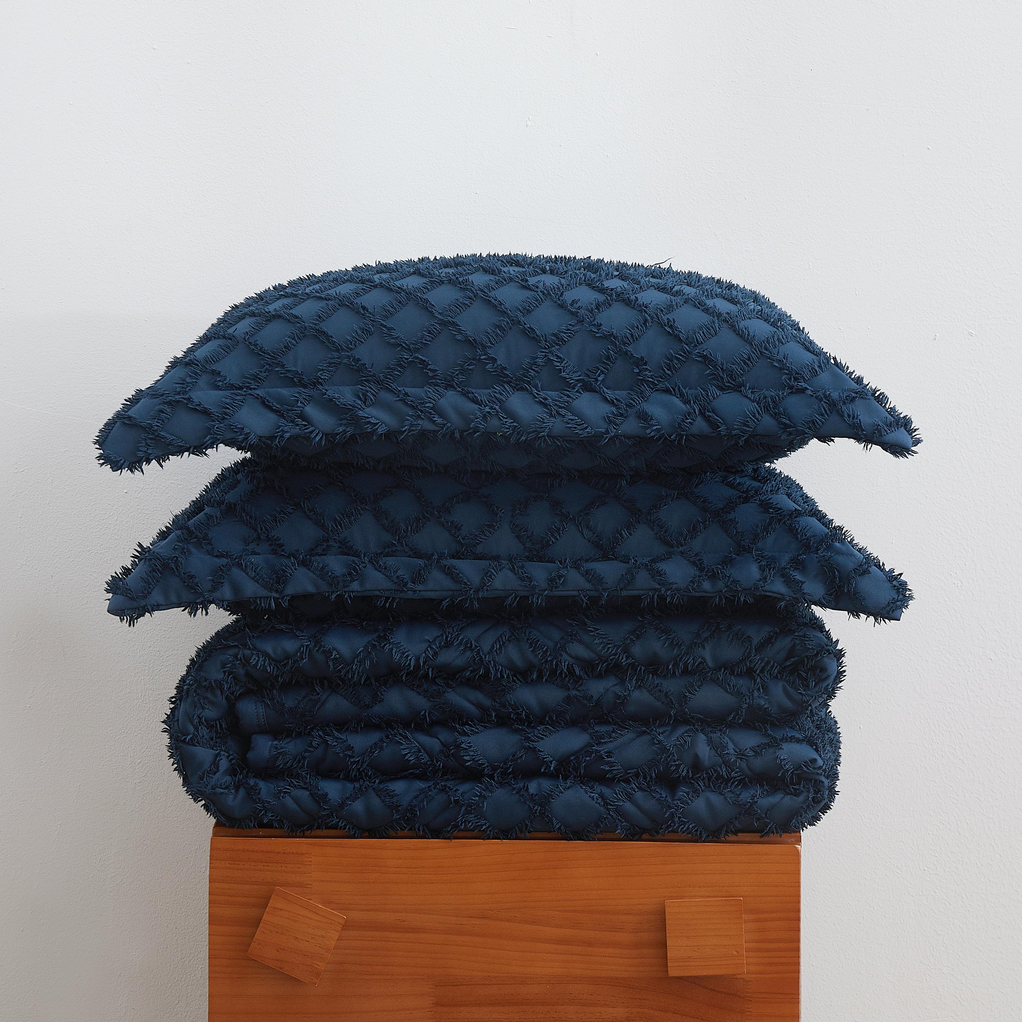 MyTickie All-season Comforter Set (Chenille Collection)