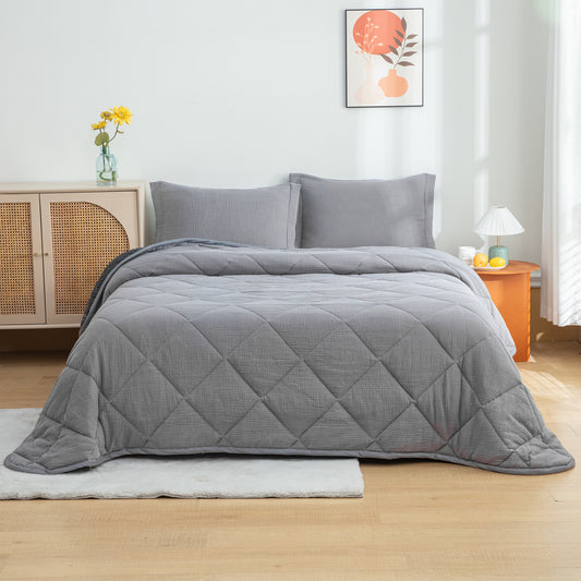 LUXE Grey Comforter