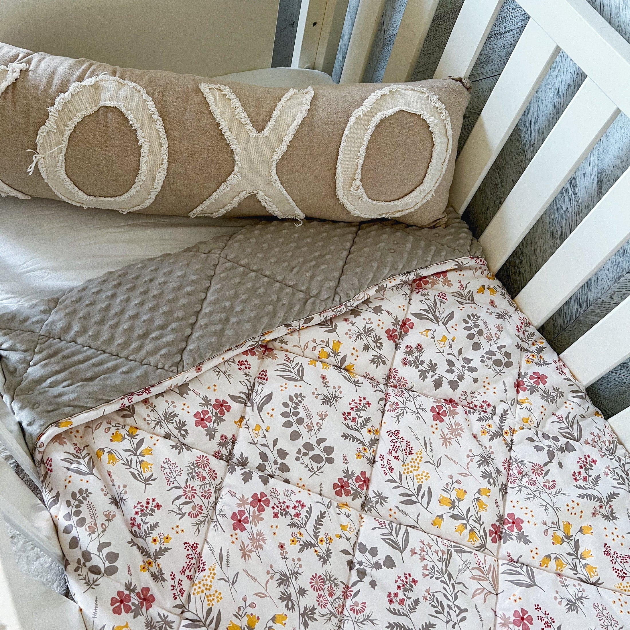 Sweet Blossoms Baby Comforter